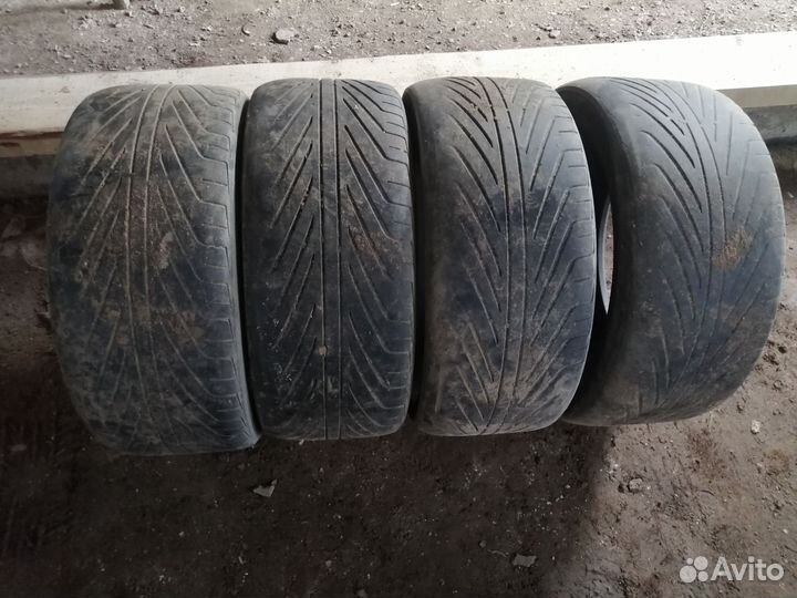 Triangle TR968 245/45 R18