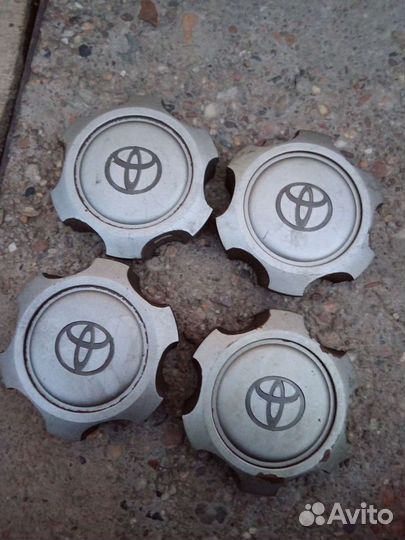 Колпачки на литые диски Toyota сурф,прадо