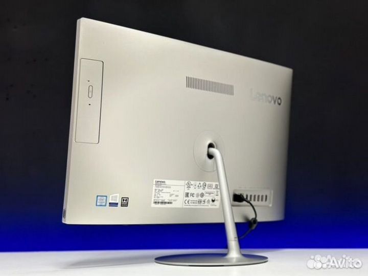 Моноблок 24 IPS Core i3 8G озу Карта 2G SSD+HDD