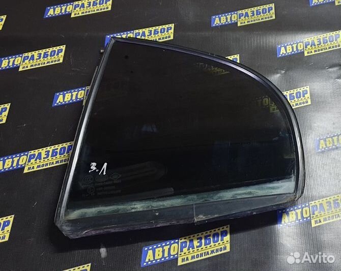 Стекло двери задней левой (форточка) FAW Besturn B