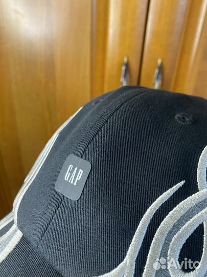 Кепка balenciaga gap yeezy