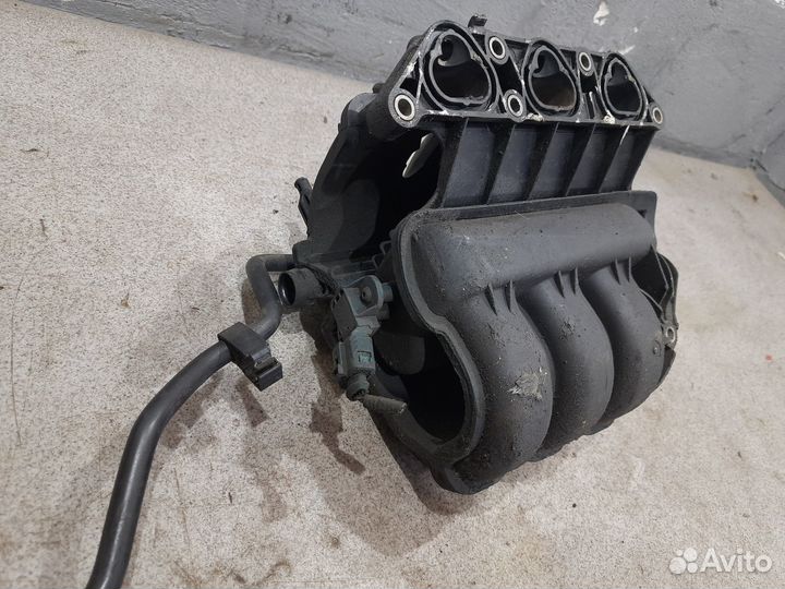 Впускной коллектор для 1.2 CGP Skoda Rapid 2014