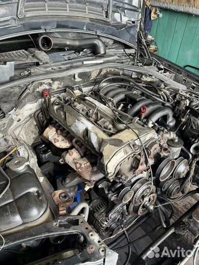 Двигатель мерседес M104 2.8