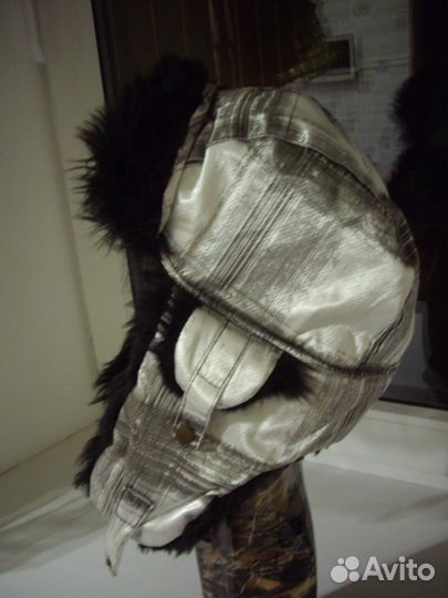 Шапка зимняя на 9-12 лет