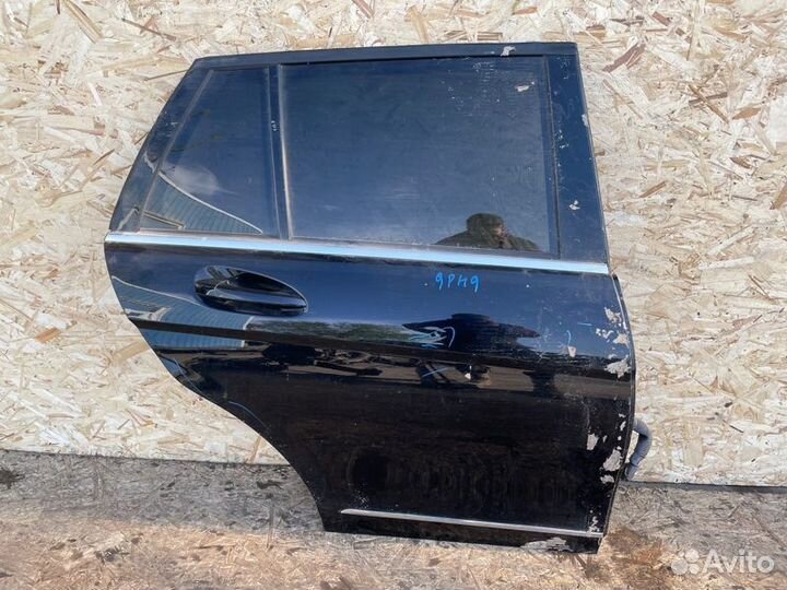 Дверь задняя правая Mercedes C-Class W 204 2.2