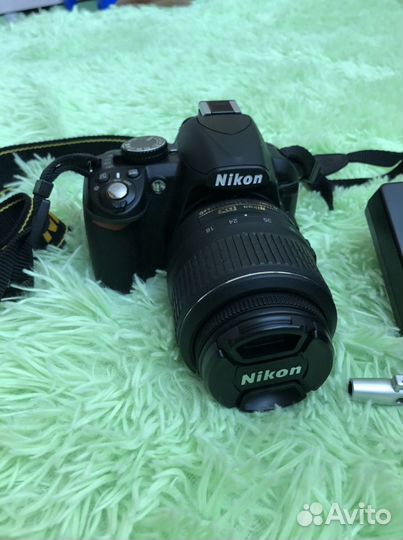 Зеркальный фотоаппарат