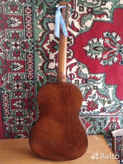 Классическая гитара шестиструнная бу