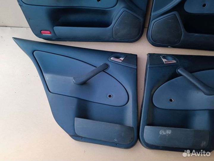 Обшивки дверей Шкода Октавия тур А4