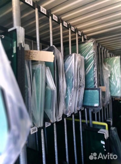 Стекло кабины mustang ME1503