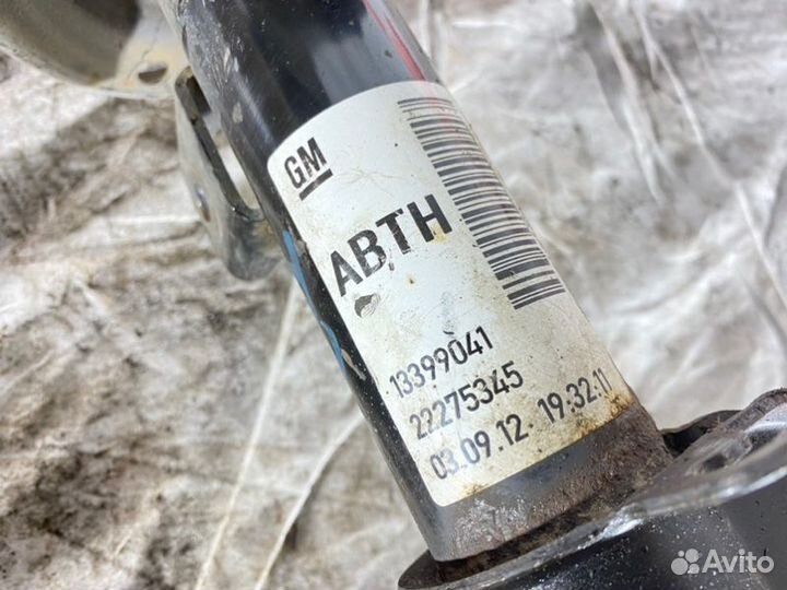 Амортизатор передний левый Opel Corsa D Рестайл