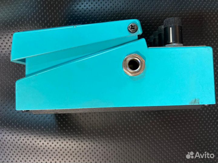 Басовый эффект Boss LMB-3