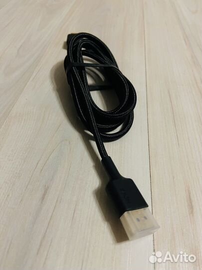 Умная колонка Сбер Салют