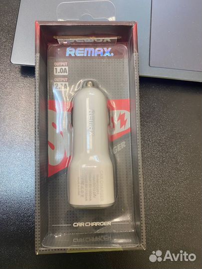 Автомобильная зарядка Remax 1.0A 2.0A