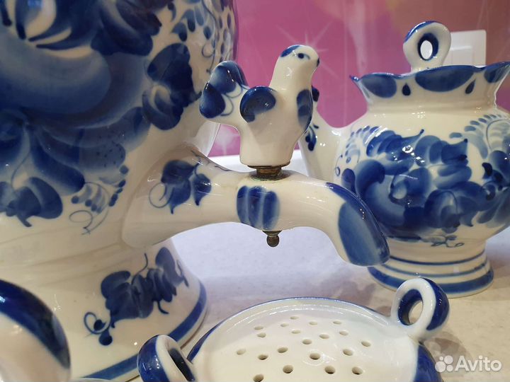 Самовар электрический Гжель