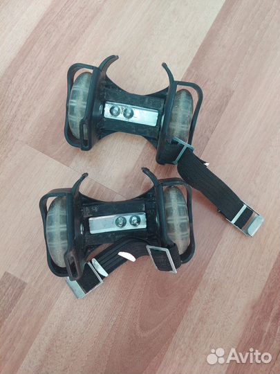 Колёсики на кроссовки