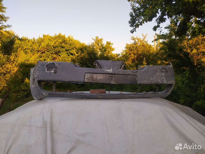 Бампер передний Nissan primera p12