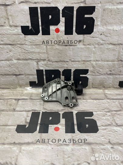 Кронштейн компрессора кондиционера Bmw X5 E70