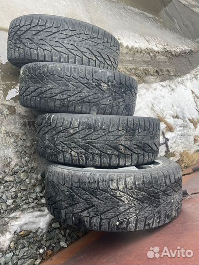 Nokian Tyres Hakkapeliitta R2 SUV 255/45 R20 105R
