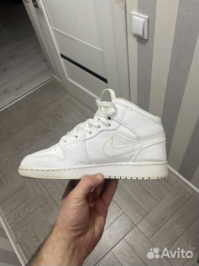 Nike jordan 1 оригинал