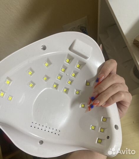 Лампа для ногтей