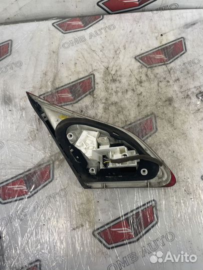 Фонарь задний правый внутренний Опель Астра J