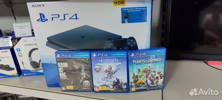 Sony playstation 4 slim