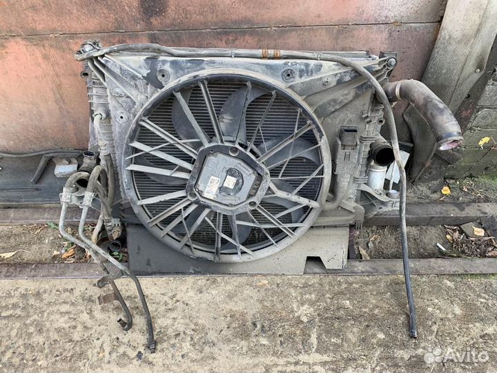 Комплект радиаторов Вольво Хс90