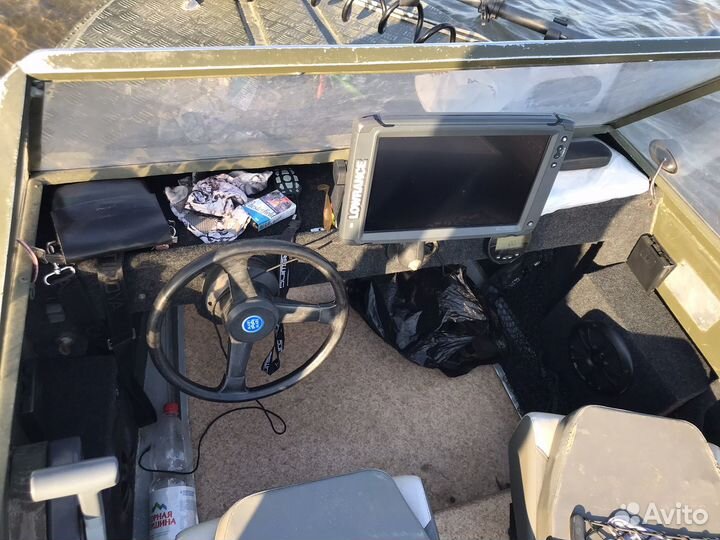Лодка Крым М с мотором yamaha 30 2т