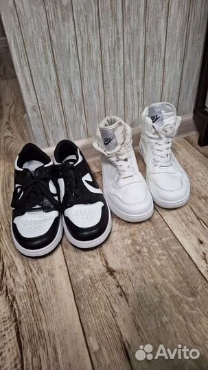 Кроссовки женские