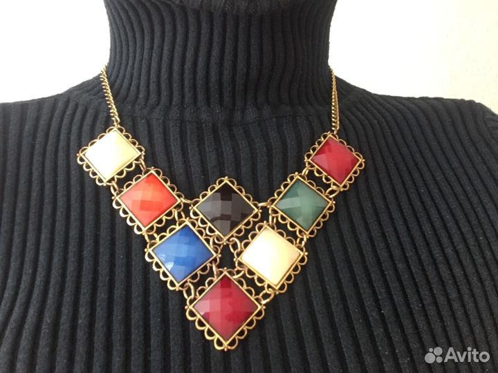 Колье и браслеты