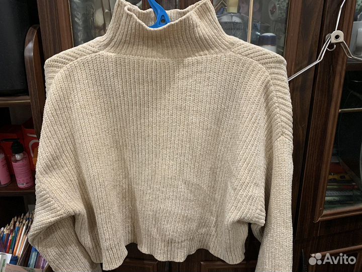 Свитер