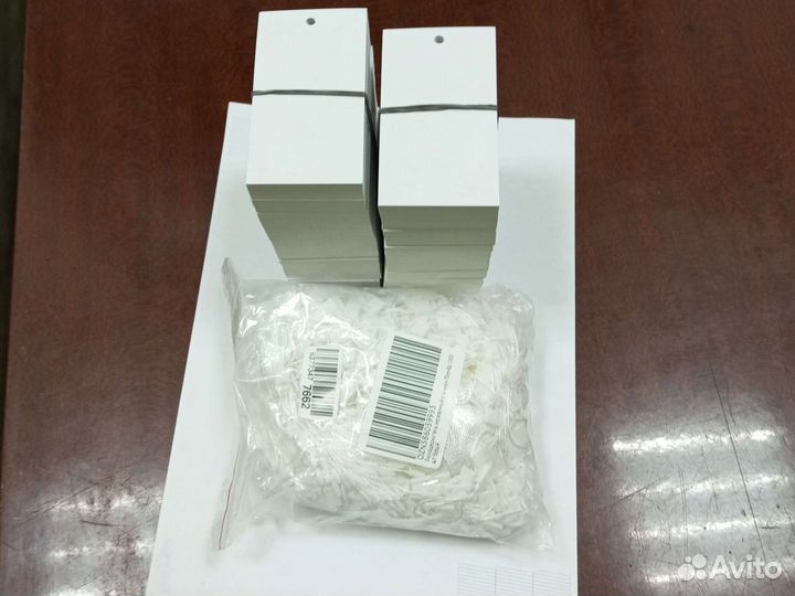 Бирка с биркодержателем (1к+1к)