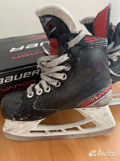 Хоккейные коньки bauer