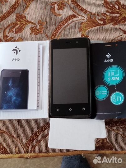 DEXP A440, 8 ГБ
