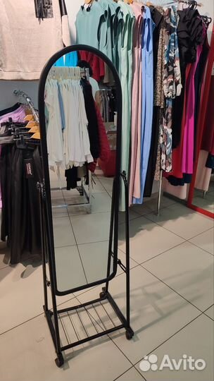 Зеркало напольное на колесах бу