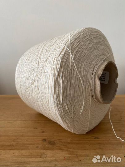 Итальянская пряжа Bourette - буретный шелк 100