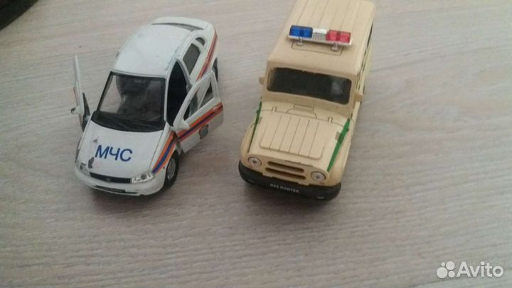 Модели машин УАЗ и калина