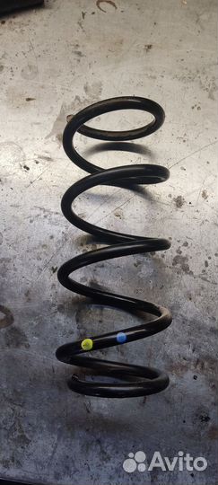 Пружина задняя almera g15 5502000Q1A