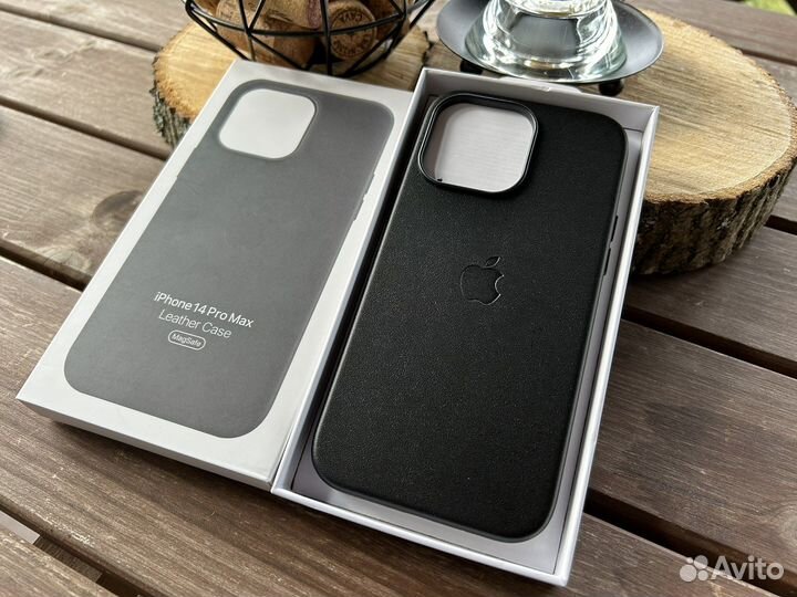 Чехол iPhone 14 Pro Max черный Кожа