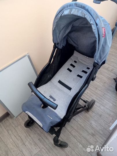 Прогулочная коляска babyton