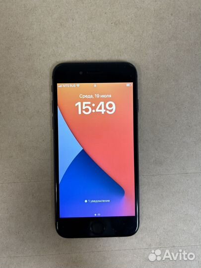 iPhone 8