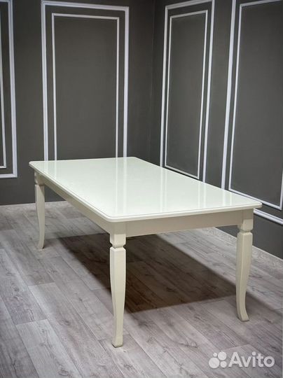 Кухонный стол. Доставка по всей России
