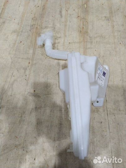 Бачок омывателя Skoda Octavia A7 2013-Н.в