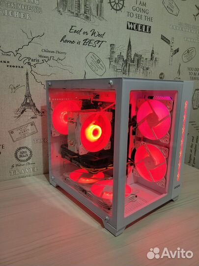 Стильный корпус с подсветкой и пультом