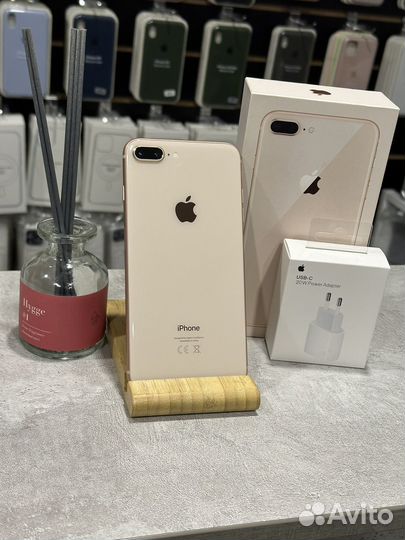 iPhone 8 Plus, 64 ГБ