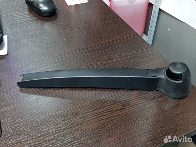 Поводок заднего дворника fabia,roomster,golf plus