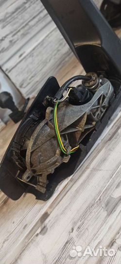 Зеркало правое Opel zafira b