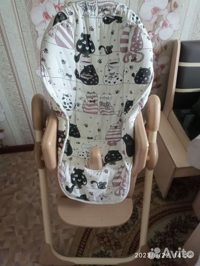 Стул для кормления