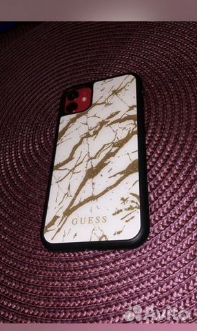 Чехол на iPhone 11 оригинал новый guess