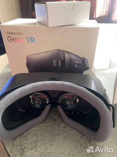 Очки виртуальной реальности samsung gear vr
